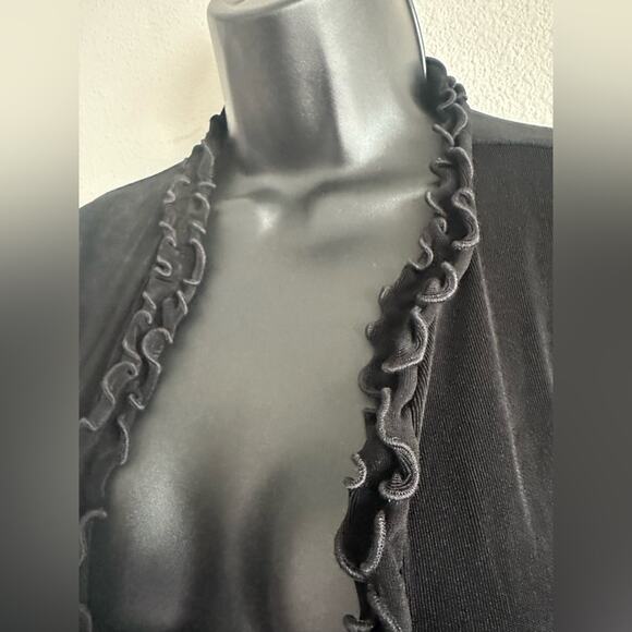 Chico’s Travelers Black Ruffle Trim Open Front Cardigan Top | Size 0 (Fits S-M) - Picture 3 of 6